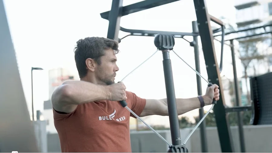 10 Minute Back, Shoulders, & Biceps Circuit
